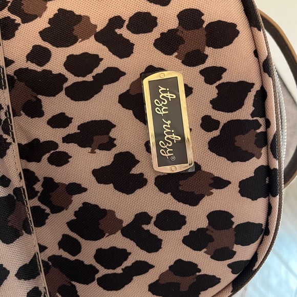 Itzy ritzy mini leopard diaper bag with pacifier holder, hand sanitizer holder - Picture 2 of 10